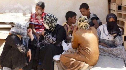 сирийчета тръгнаха училище