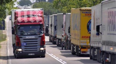 русия започна търговска война отмени конвенцията tir