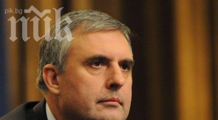 калфин топим младежката безработица модел германия