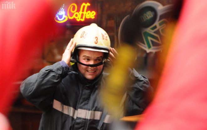 Късо съединение подпали заведение във Варна