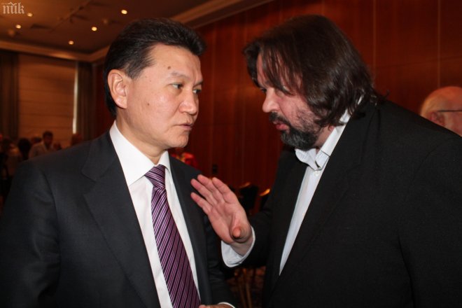 Шеф в Петрол навъртял 150 000 за GSM-и на името на милиардера Илюмжинов  