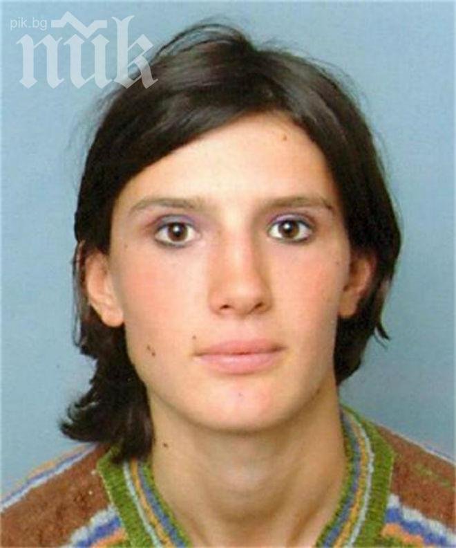 Психично болна майка и бебето й изчезнаха. Полицията ги издирва