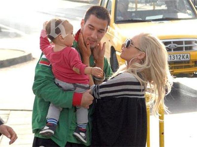 Ивелин Попов тормози здраво жените до себе си