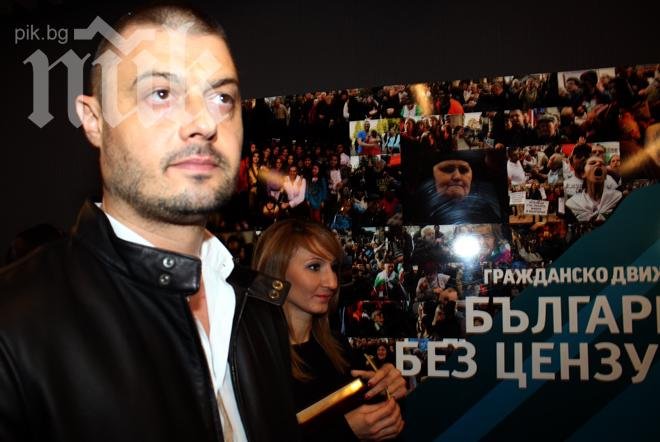 Николай Бареков: Тревожа се за мама!