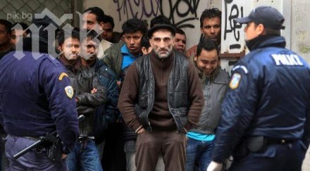 връщаме самолет нелегални имигранти ирак плаща