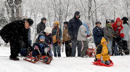 удължават коледната ваканция учениците