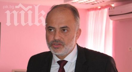 tотю младенов зове обезщетението безработица стане лева