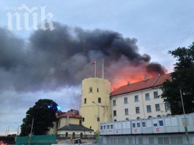 Задимена болница подлуди латвийската столица Рига