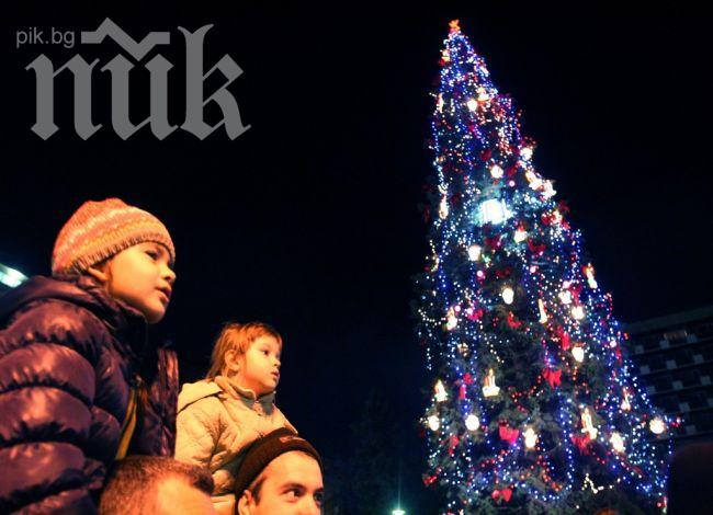 Коледното настроение идва в София след броени дни