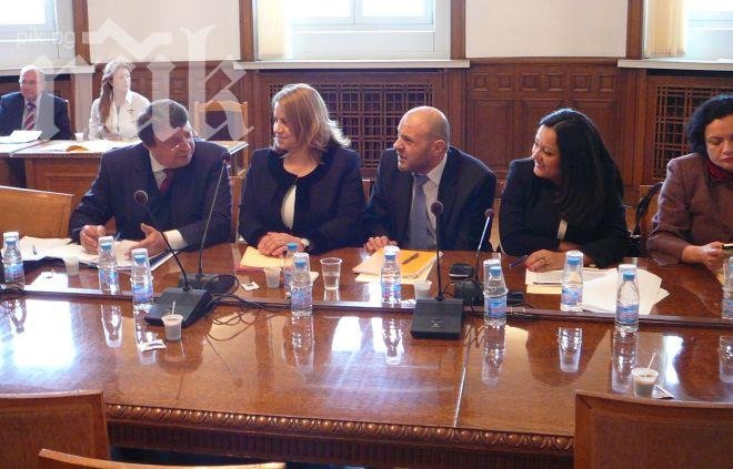 Младен Червеняков: Лиляна Павлова е хубава жена