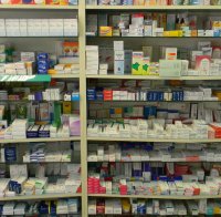 България залята от опасни лекарства! Вижте кои медикаменти са безполезни и вредни!