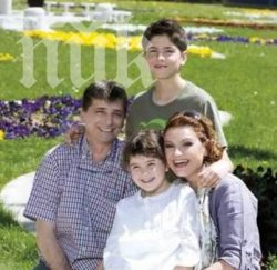 шок ани салич подаде молба развод иска лиши мъжа попечителство децата