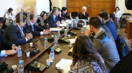 пълен хаос комисията корупция депутатите знаят какви правила работят