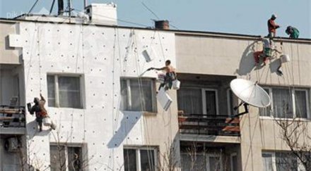 расте интересът санирането панелките