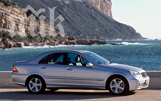 Правителството си купи нови мерцедеси S класа

