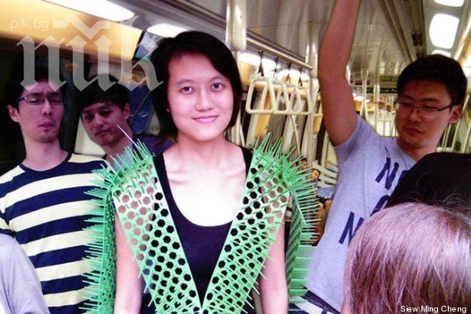 Жилетка с бодли спасява от тълпата в градския транспорт (снимка)