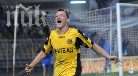 тодор неделев завръща цска