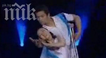 без ръка без крак танцуват красивия балет света невероятно видео