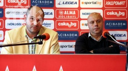 шеф цска скочи домусчиев заради простите хора армията