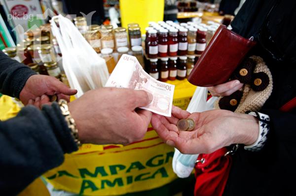 Българи и румънци в Германия - на опашка за социални помощи 