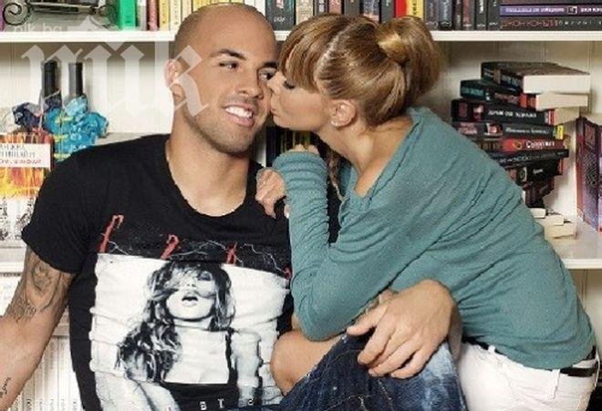 Алисия честити рождения ден на Николета със среден пръст (снимка)