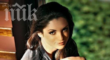 ели гигова получи годежен пръстен неизвестен обожател