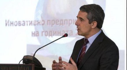 плевнелиев щом сме последни значи можем вървим напред