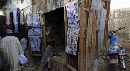 намериха бременни момичета ферма бебета