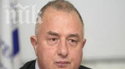 бежанците нас искат напуснат страната