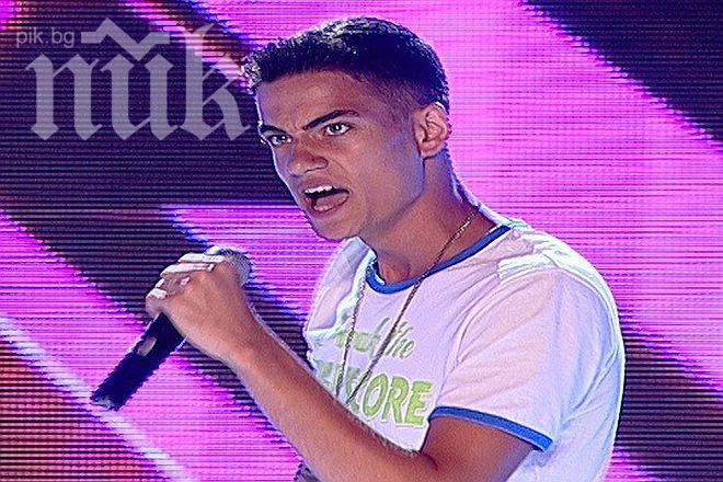 Грозна шега: Погребаха Наско от X Factor (снимка)
