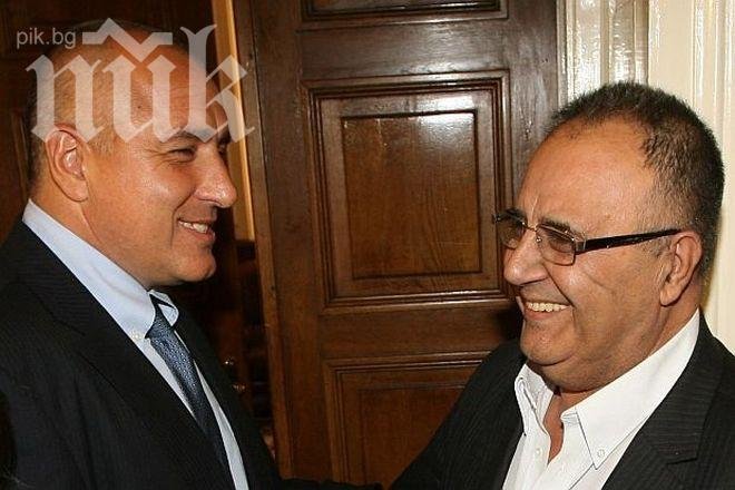 Историкът Божидар Димитров пред ПИК: Бойко иска да е със счупен крак, за да има предсрочни избори!