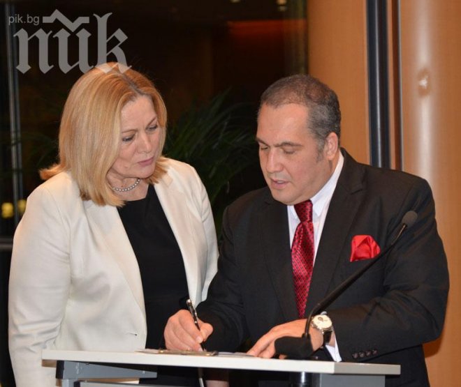 Слави Бинев доведе олимпийския дух и Сочи 2014  в Европейския парламент