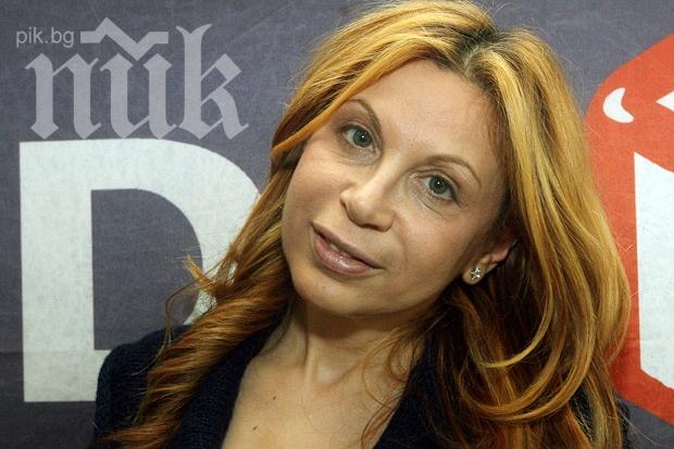 Гадателката на Берлускони: В България ще има оставки, напрежение и избори 2 в 1! Жена ще бъде премиер!