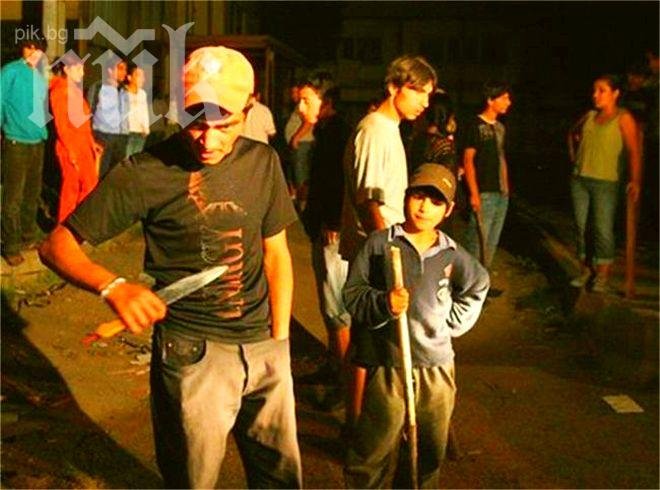 Френски кмет скандализира: Жалко, че има живи роми