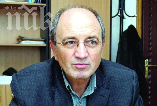 Депутати вкарват интрига: И Кирил Калфин напуска групата на ГЕРБ