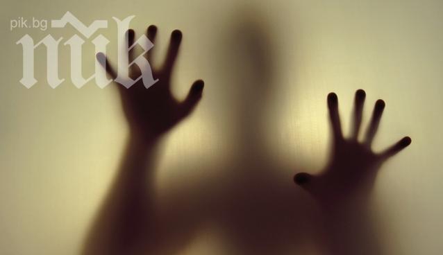 Полтъргайст в църквата Св. 40 мъченици в Търново! Мистични светлини озаряват гробовете на българските владетели!