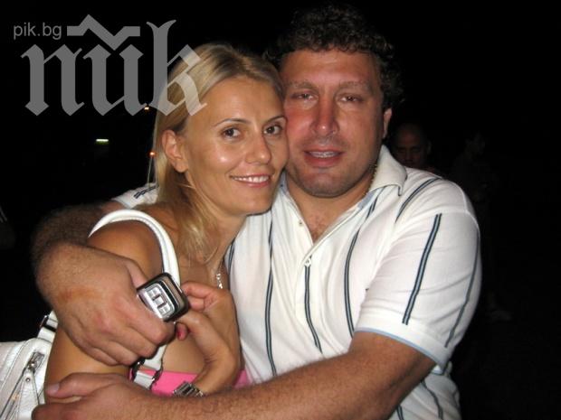 Тежък развод превърна Вили Вуцов в развалина! Светлана му била шута, след като останал без пукнат грош Тежък развод превърна Вили Вуцов в развалина! Светлана му била шута, след като останал без пукнат грош