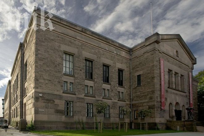 Норвегия качва в интернет цялата си литература