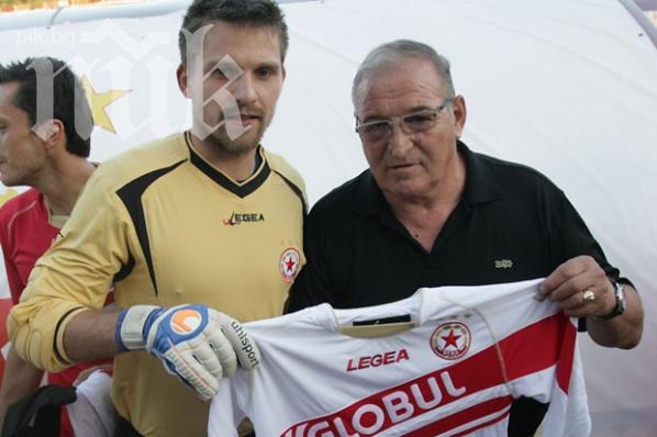 МБоли сменя Черни на вратата на ЦСКА