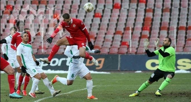ЦСКА с рутинна победа над Пирин (ГД), Сидибе най-сетне вкара