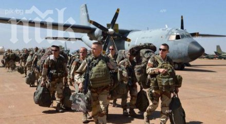 двама френски войници загинали сражения банги