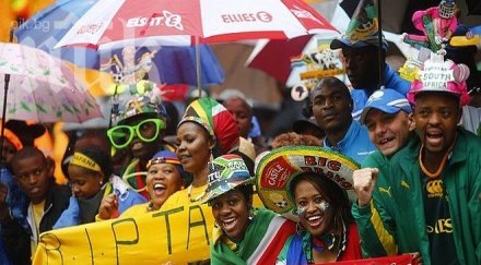 светът изпрати нелсън мандела аплодисменти снимки