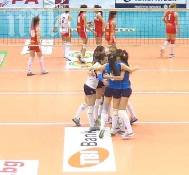 Левски разби ЦСКА в женското волейболно дерби за Купата
