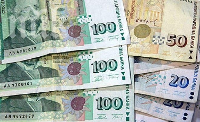 Телефонни измамници отмъкнаха 2500 евро от баба от Пловдив