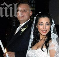 Скандално! Елена Петрова посегна на Ванга!