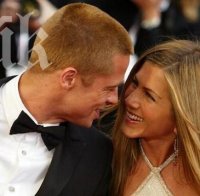 Дженифър Анистън сензационно: Направих два аборта от Брад Пит, това ни раздели!