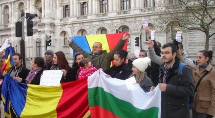 лондон реже помощи безработни слаб английски език