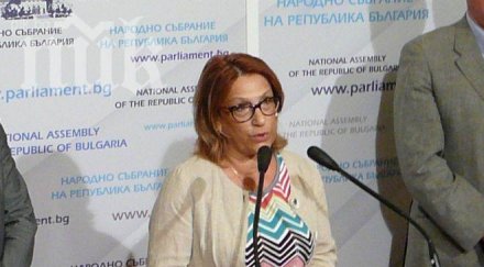 соцдепутат искам договорите властта медиите времето орешарски