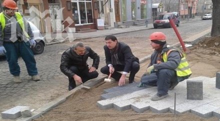 кметът пловдив реди павета тротоар