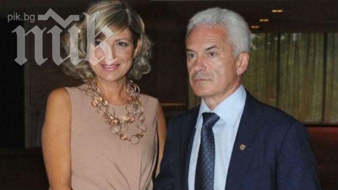 Ексклузивно! Kапка пред ПИК: Не аз съм снимала Волен в Париж